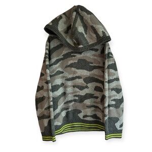 Mayoral Size 7 Camo Hooded Sweater